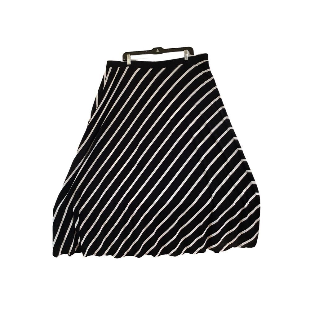 INC International Concepts‎ Maxi Skirt Size 2X Black & White Tidal Striped Flowy
